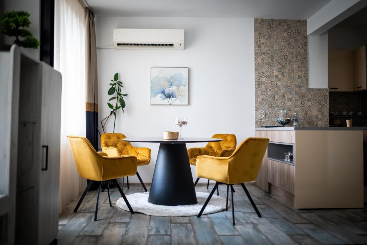Apartment A&k Cozy Art 2
