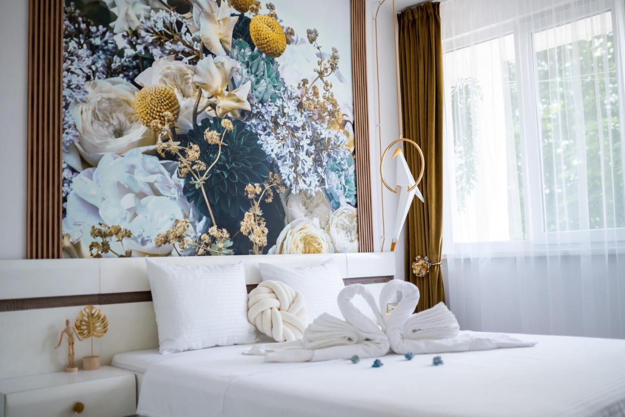 Apartment A&k Cozy Art 2